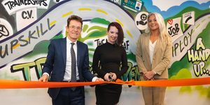 Andy Street visits New Leaf.PNG