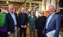 MP visit to SCRAP centre of reuse